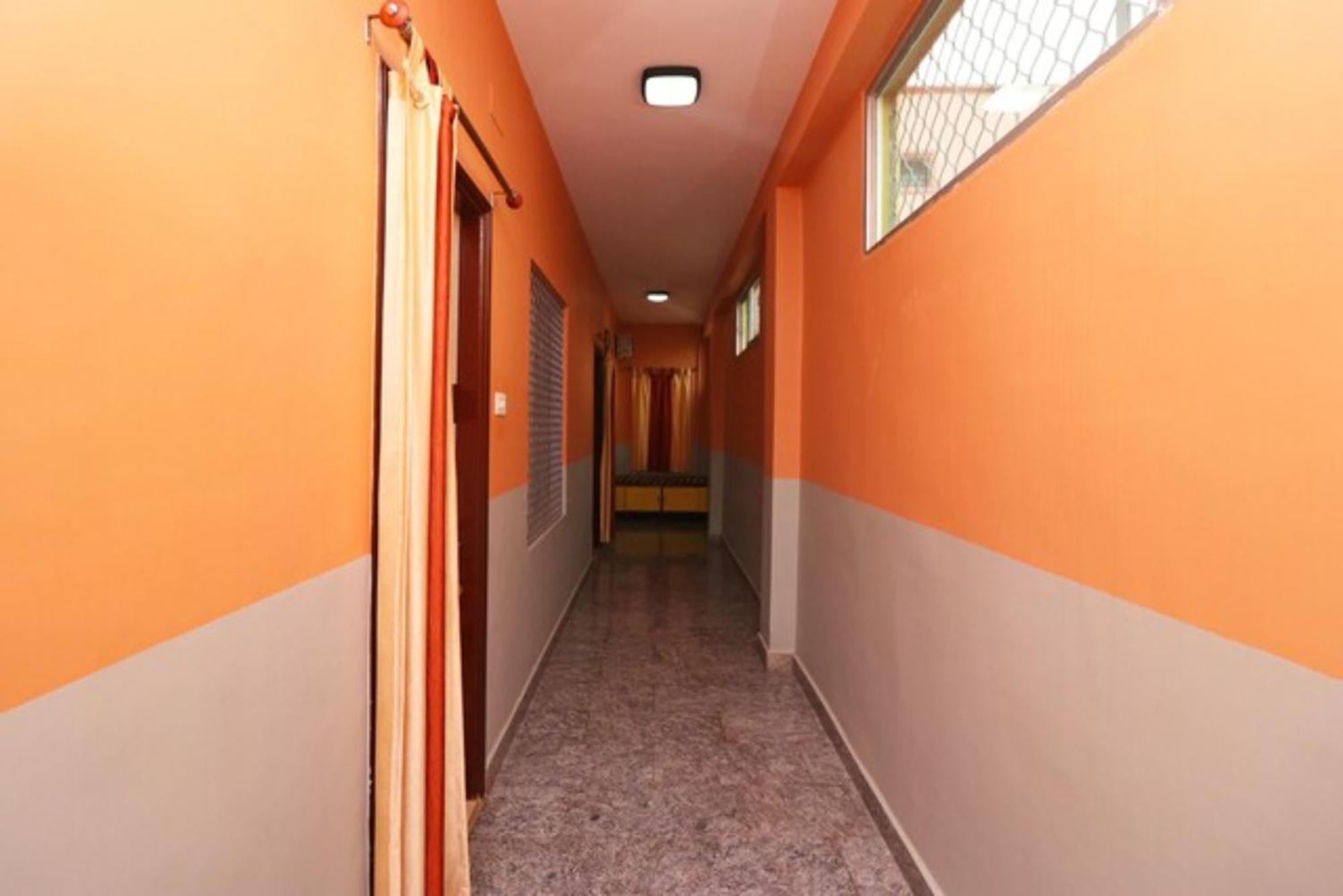 Goroomgo Hotel Mangal Chandi Puri Esterno foto